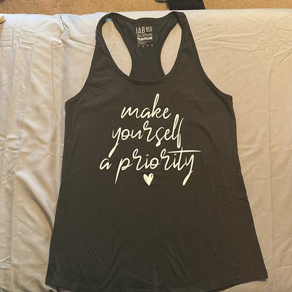 IAB Tank | XL